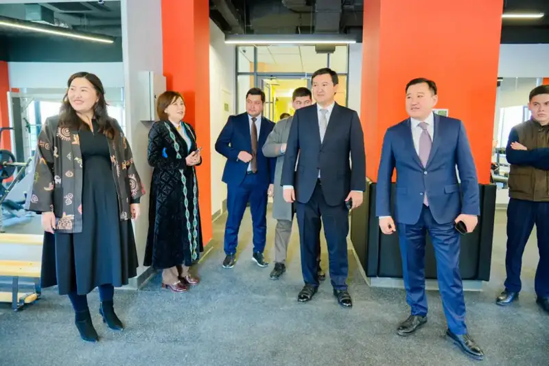 Новое общежитие на порядка 1000 мест для студентов колледжей открыли в Астане (4)