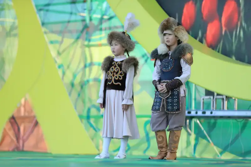 В Актобе на конкурс национальной одежды съехались участники со всех районов (2)