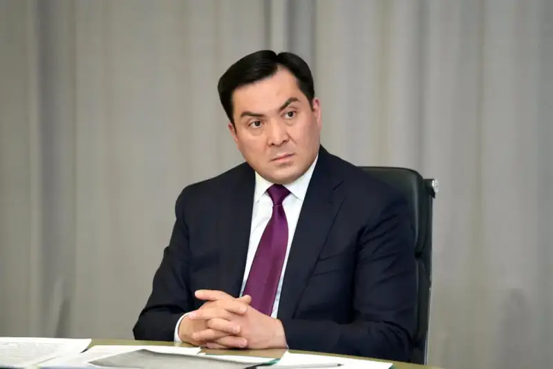 От эко-инноваций до защиты прав потребителей: Ерлан Аккенженов ответил на вопросы граждан (3)