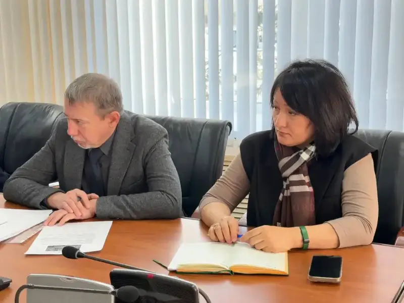 В Актобе обсуждены инвестиционные проекты, направленные на развитие экономики региона (5)