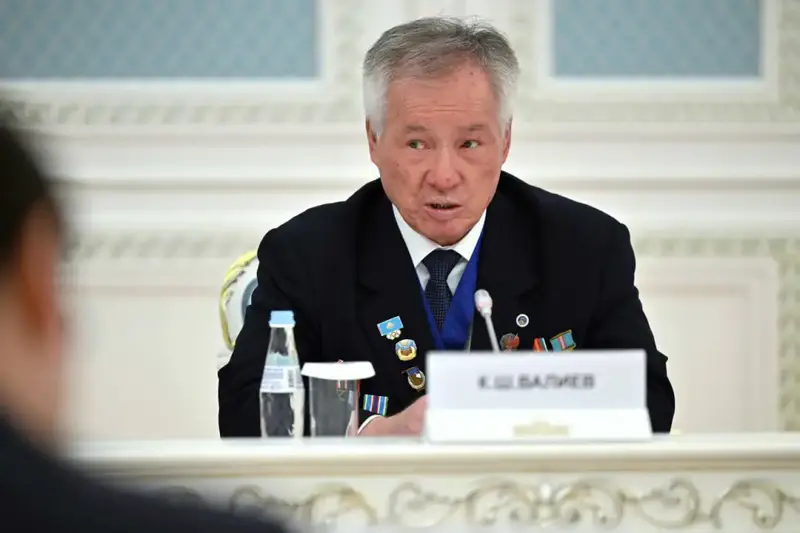 Касым-Жомарт Токаев: «Жизненный путь Ерванда Тихоновича – яркий пример созидательного патриотизма, уникальной самоотверженности и высочайшего профессионализма» (2)