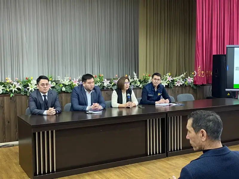 В Астане прошли встречи с председателями КСК по вопросам приведения деятельности в соответствие с законодательством (6)