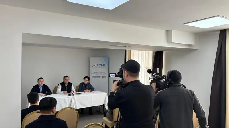 Как осуществляется подготовка общественных наблюдателей за проведением референдума (4)