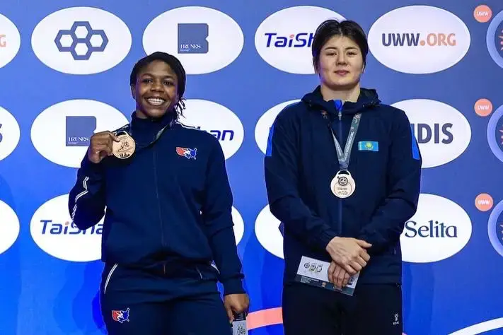 Столичная девушка-борец завоевала бронзовую медаль на мировом турнире (3)