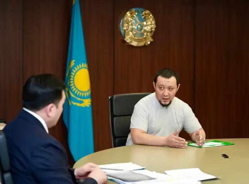 От эко-инноваций до защиты прав потребителей: Ерлан Аккенженов ответил на вопросы граждан (6)