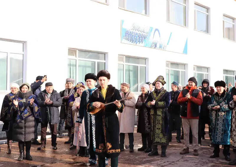 Наурызнама: Спасатели МЧС отметили праздник «Көрісу күні» (2)
