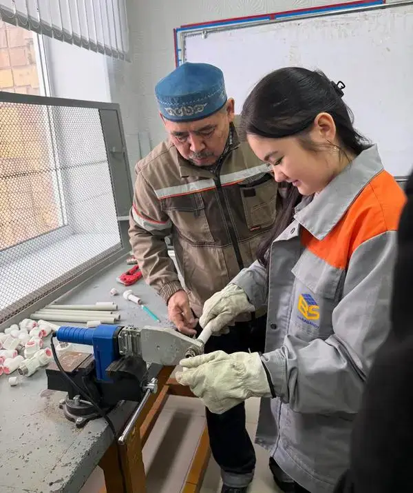 Профильные классы: в Карагандинской области школьникам помогают с выбором будущей профессии (8)