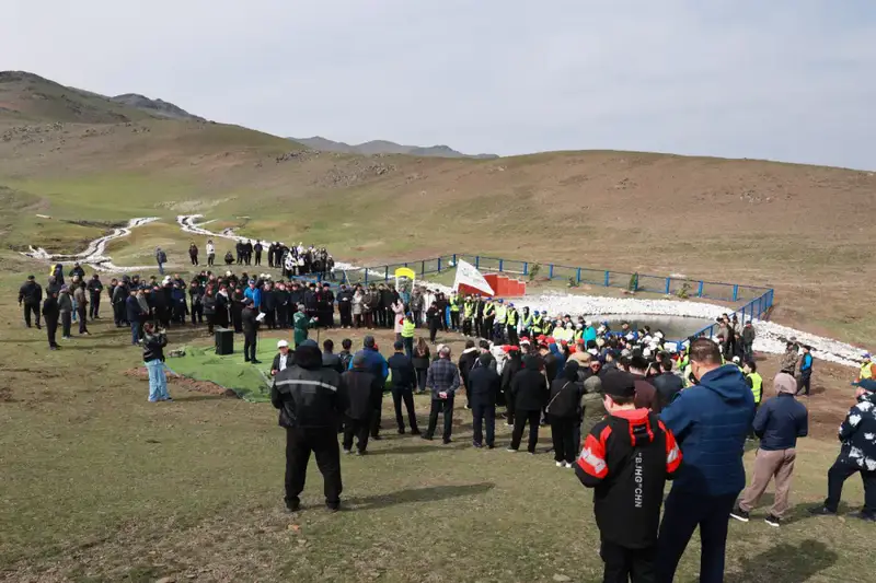 Экоакция «Мөлдір бұлақ»: родники очищают жители Жамбылской области (9)