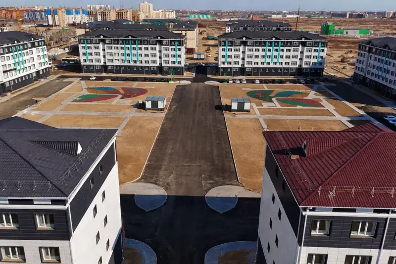 Депутаты поздравили жителей с новосельем (5)