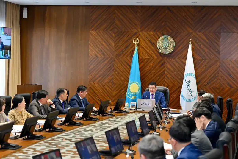 В Семее модернизируют крупные торговые рынки (8)