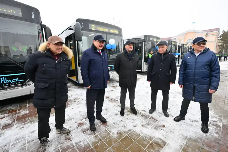 Парк общественного транспорта города Семей пополнился 32 современными автобусами (9)