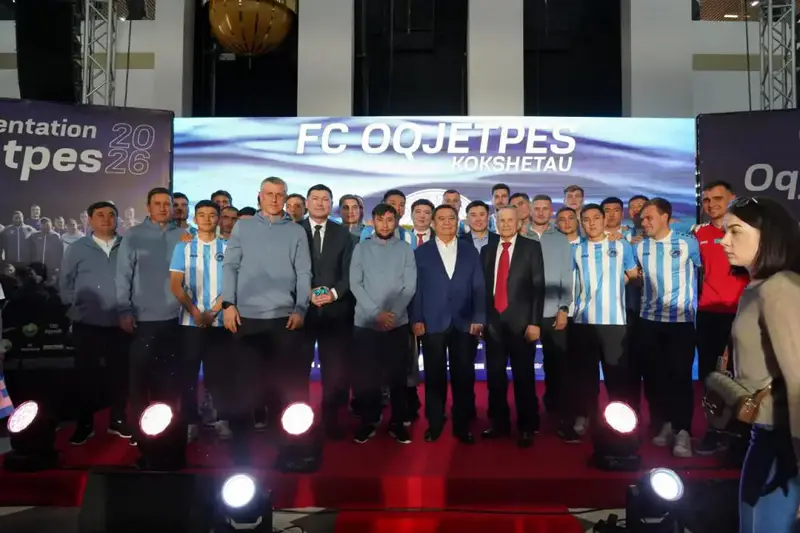 В ТРЦ Koksetau Mаll прошла презентация нового состава футбольной команды «Окжетпес» (5)