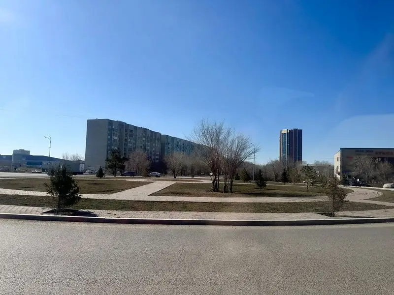 Ермаганбет Булекпаев сделал замечания по уборке Караганды (2)