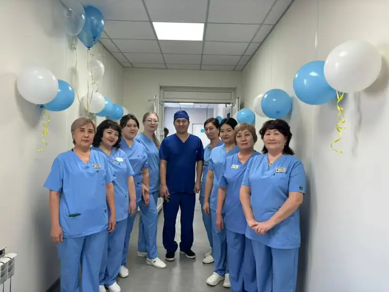 В Курчумском районе капитально отремонтировали районную больницу (7)