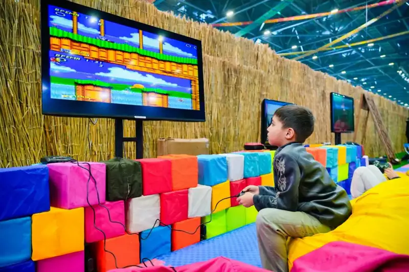 В Астане для детей развернули творческую зону на Наурыз (2)