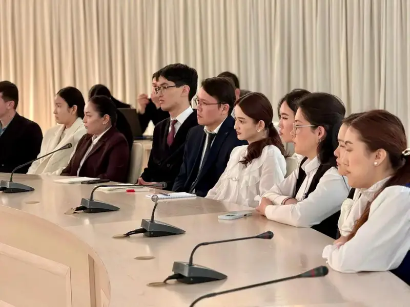 В Жамбылской области 105 педагогов приняты на работу без конкурса (4)