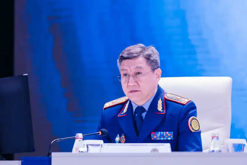 Вопросы безопасности в школах Атырау обсудили на встрече с участием акима области (5)