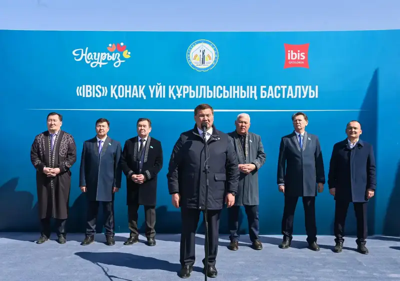 Заложена капсула строительства гостиницы IBIS в Кызылорде (5)