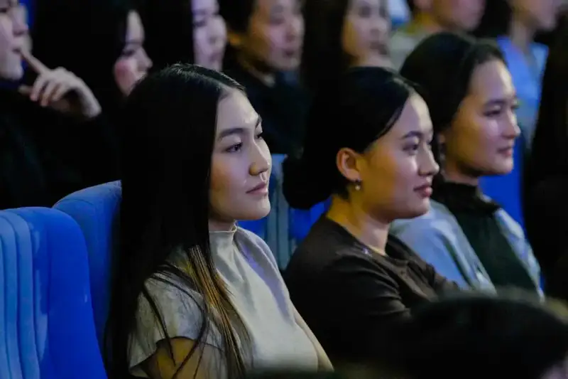 Участники молодежного движения «Жайдарман» поддержали проект новой Конституции Казахстана (8)