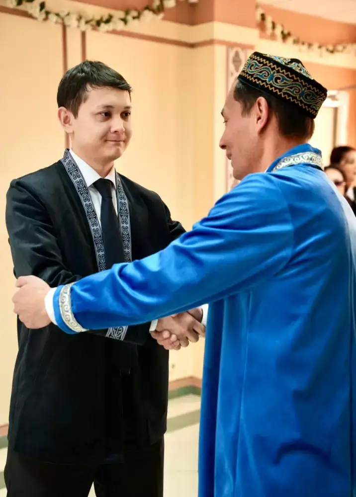 В Минэнерго декада «Наурызнама» началась с Көрісу күні (2)