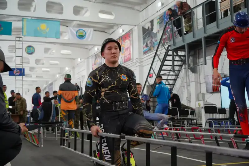 В Усть-Каменогорске стартовали зимние чемпионаты МЧС Казахстана по пожарно-спасательному спорту (9)