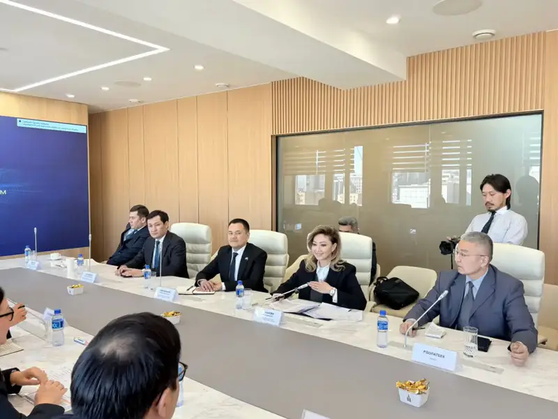 Kazakhstan and Mongolia plan to open trade missions (3)