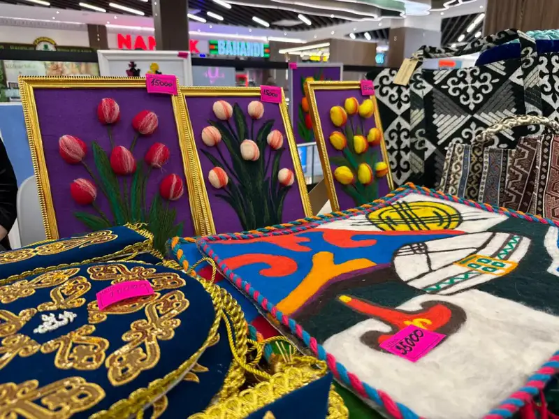 Выставка ремесленниц Центра активного долголетия провели в Астане в честь Наурыза (2)