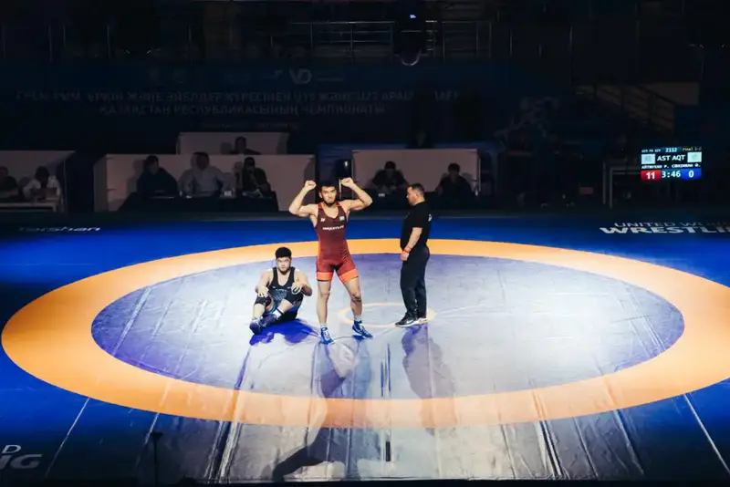 Ризабек Айтмухан стал чемпионом страны в новом весе (2)