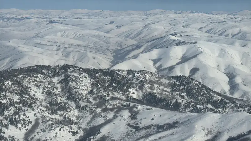 В регионах проводится мониторинг паводкоопасных участков и противопаводковые работы (4)