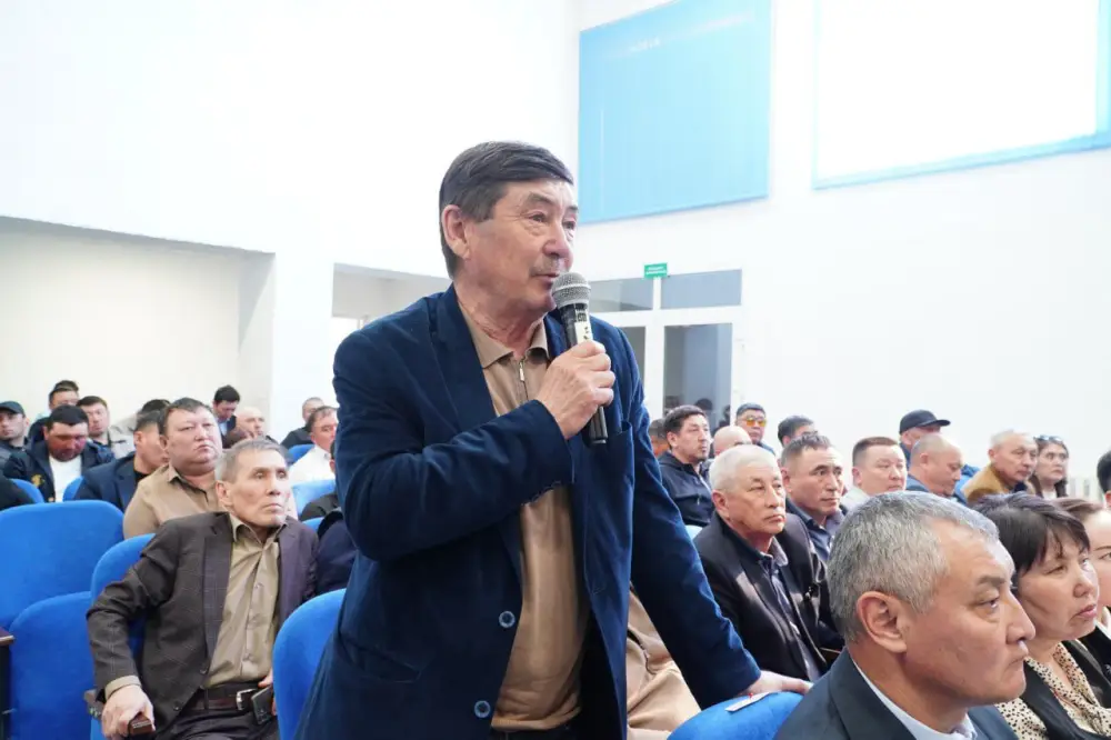 В Ерейментауском районе обсудили перспективы развития мясного кластера (3)