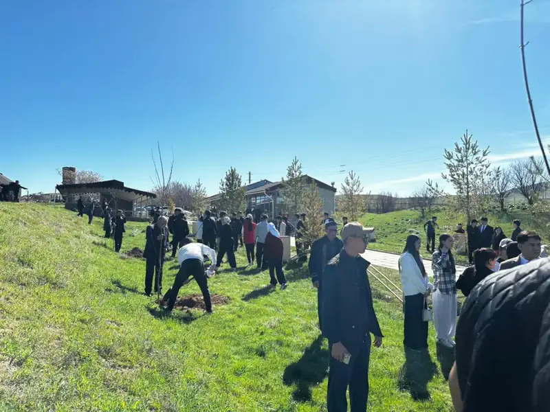 ТУРКЕСТАН: В ТОЛЕБИЙСКОМ РАЙОНЕ В РАМКАХ АКЦИИ «МӨЛДІР БҰЛАҚ» ОЧИСТИЛИ РОДНИКИ (2)