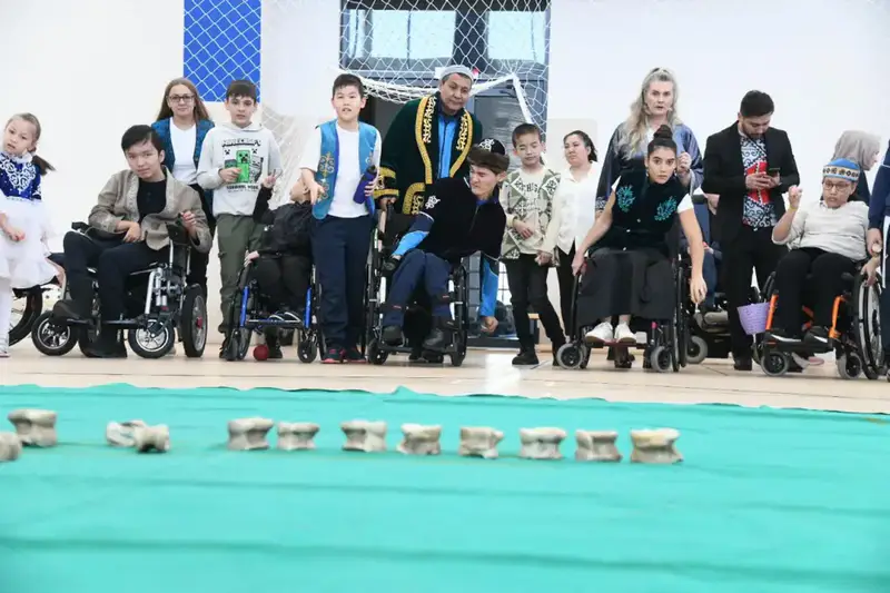 В столице провели инклюзивный турнир по национальной игре асық ату (3)