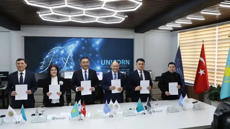 В УНИВЕРСИТЕТЕ АХМЕТА ЯСАУИ ОТКРЫТ ИННОВАЦИОННЫЙ ОФИС «AI STARTUP HUB» (5)