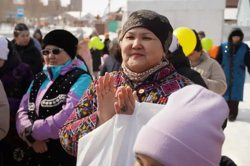 В Астане широко отметили Көрісу күні (8)