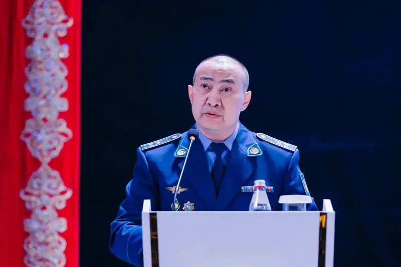 Вопросы безопасности в школах Атырау обсудили на встрече с участием акима области (9)