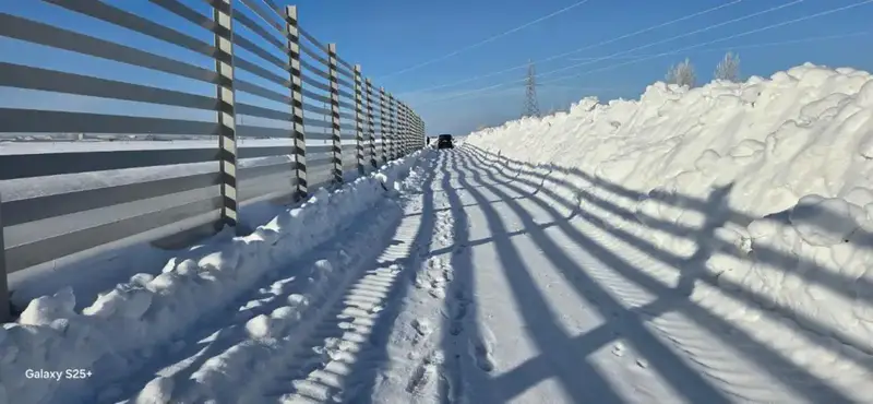 Зима без заносов: на трассе «Астана – Кокшетау» тестируют новую снегозащитную систему (8)