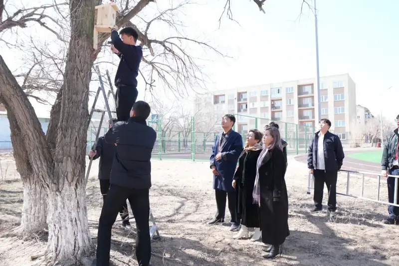 В Конаеве к празднику Наурыз прошла экологическая акция «Табиғат қанатында – Taza Life» (8)