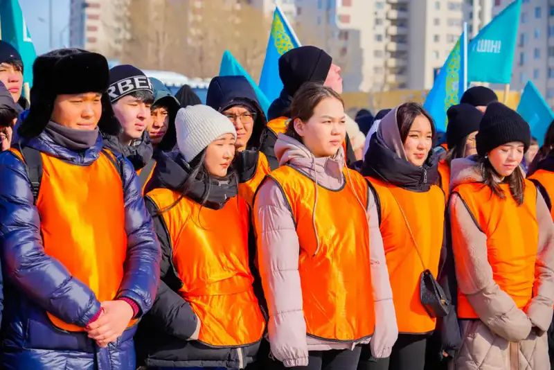 Более тысячи представителей молодежи поддержали новую Конституцию масштабным челленджем (8)