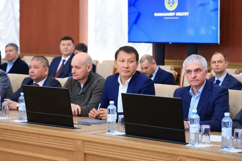 Ермаганбет Булекпаев обсудил проблемные вопросы с карагандинскими предпринимателями (6)