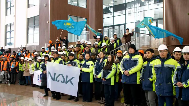 Представители строительной отрасли столицы выразили поддержку проекту новой Конституции (10)