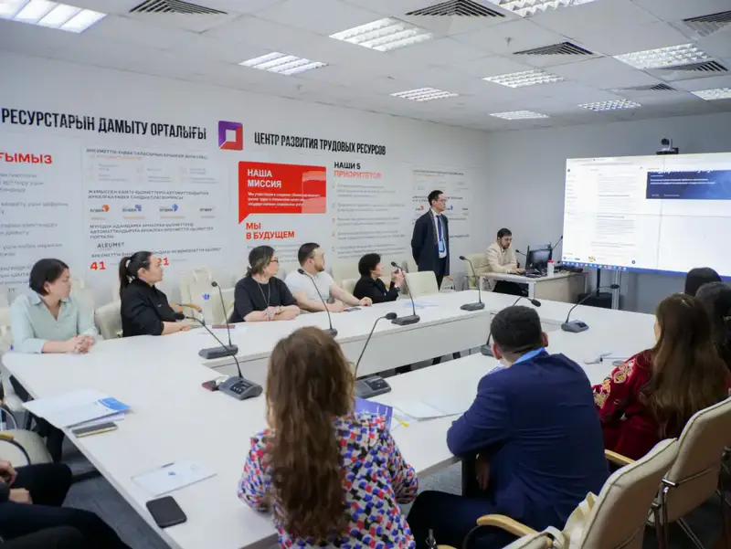 На базе Центра развития трудовых ресурсов стартовала IT-программа «DIGITAL NAURYZ» (8)