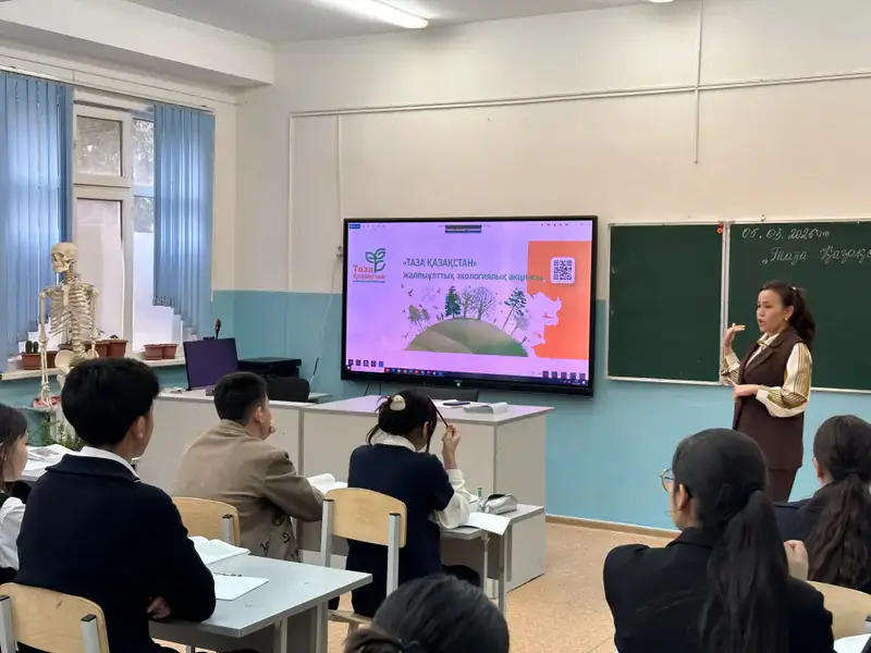 Молодёжь поддерживает экологию: в Шымкенте продолжается акция «Таза Қазақстан» (2)