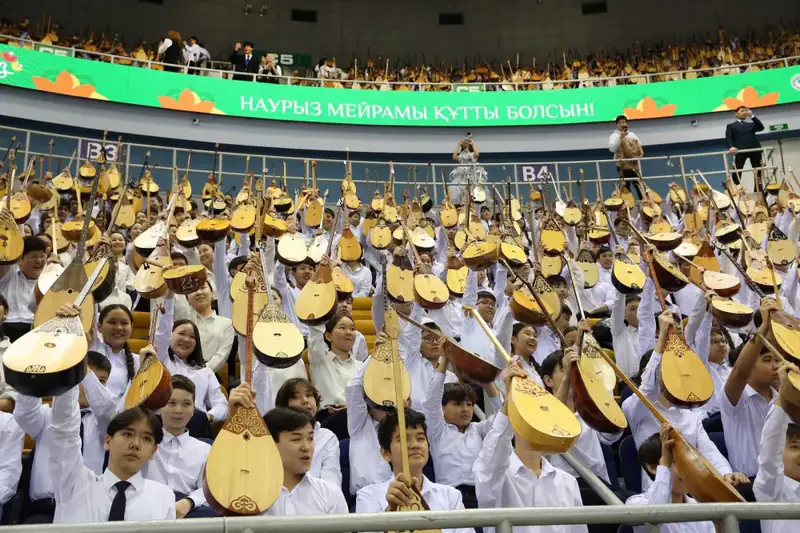 11 500 домбристов Алматы установили национальный рекорд в честь Наурыз Мейрамы (4)