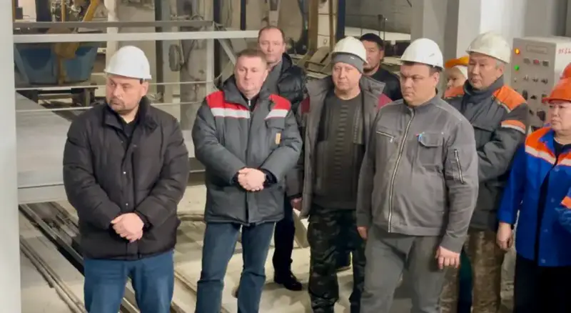 В ОБЛАСТИ АБАЙ РЕГИОНАЛЬНАЯ КОАЛИЦИЯ ПРОВЕЛА ВСТРЕЧУ С ТРУДОВЫМ КОЛЛЕКТИВОМ ПРЕДПРИЯТИЯ «СИЛИКАТ» (5)