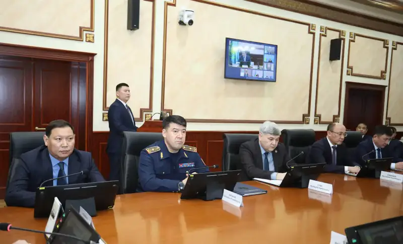 В Мангистауской области усиливают меры по противодействию коррупции (2)