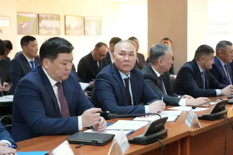 В Астане на заседании коллегии Комитета автомобильного транспорта и транспортного контроля подведены итоги деятельности отрасли за 2025 год (3)