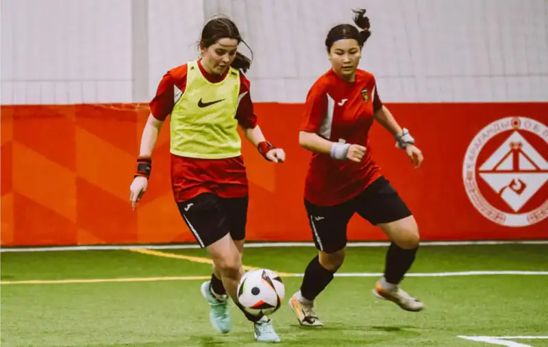 Футбольный клуб «Шахтёр» сформировал женскую команду (3)