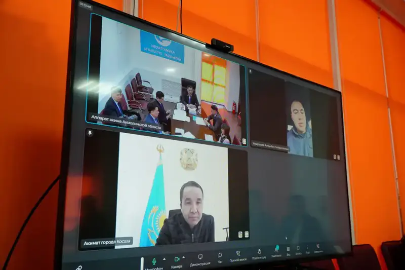 Аким Акмолинской области Марат Ахметжанов провел прием граждан (4)