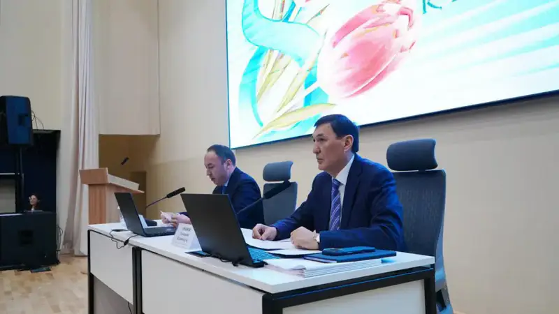 ТУРКЕСТАН: АКТУАЛЬНЫЕ ВОПРОСЫ СФЕРЫ ОБРАЗОВАНИЯ ОБСУДИЛИ НА КОЛЛЕГИИ (2)