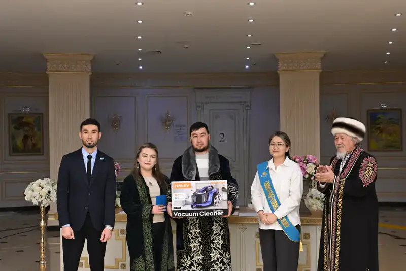 Наурызнама – 2026: в Талдыкоргане в рамках «Шаңырақ күні» одновременно четыре пары торжественно вступили в брак (3)